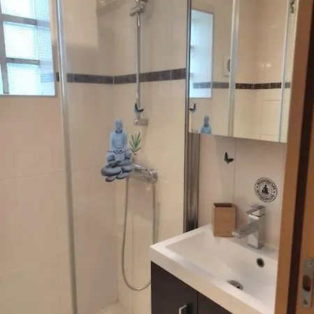 Maisonnette De Charme A Proximite Du Centre 아파트